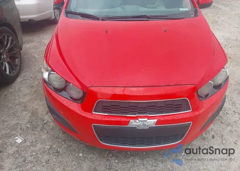 2015 Chevrolet Sonic Lt Auto z USA, uszkodzony, nr VIN 1G1JC5SH3F4216253